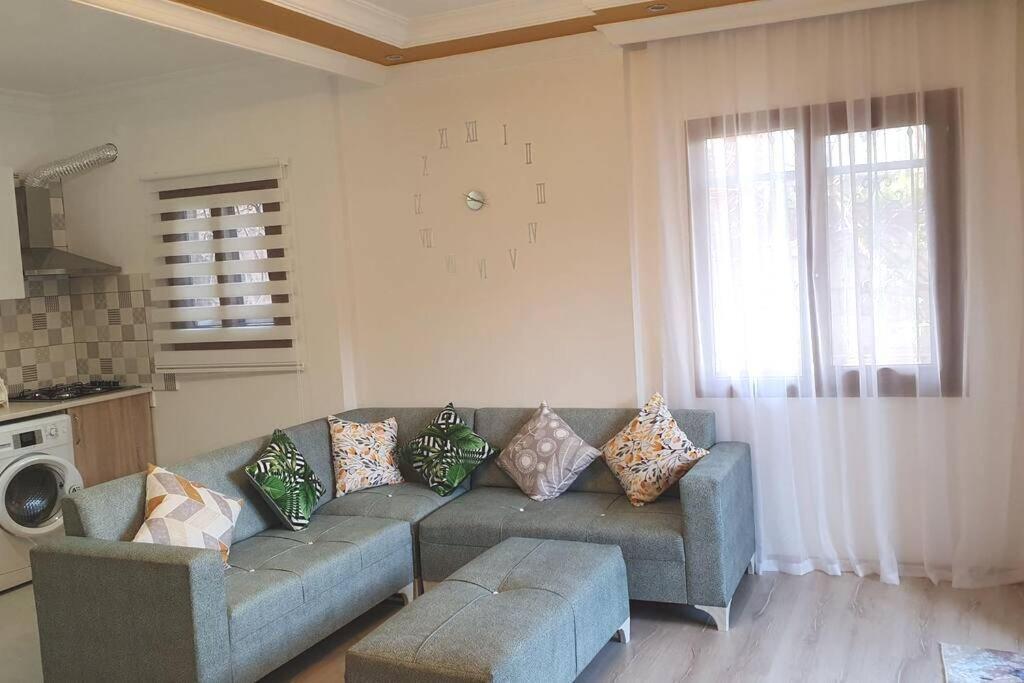 2+1 Apartm With Garden + Balcony , At Ladies Beach Kusadası Eksteriør billede