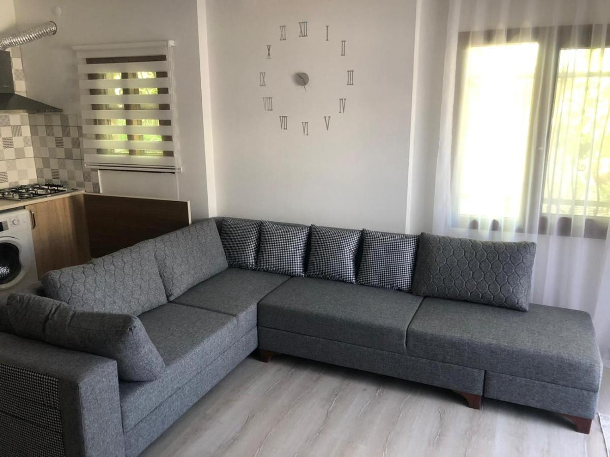 2+1 Apartm With Garden + Balcony , At Ladies Beach Kusadası Eksteriør billede